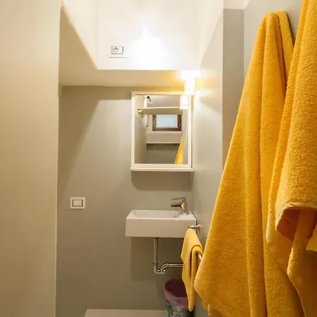 Ca' San Marco, Literally 20 Meters From San Marco Square! Apartamento