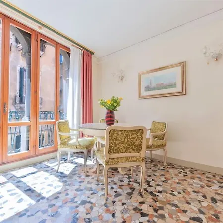 Daire Ca' San Marco, Literally 20 Meters From San Marco Square!