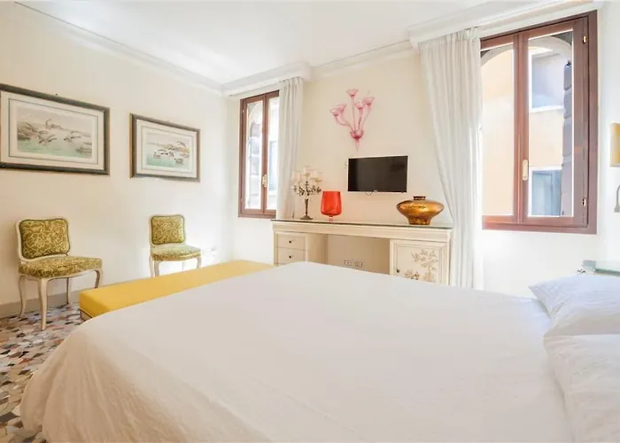 Ca' San Marco, Literally 20 Meters From San Marco Square! アパート